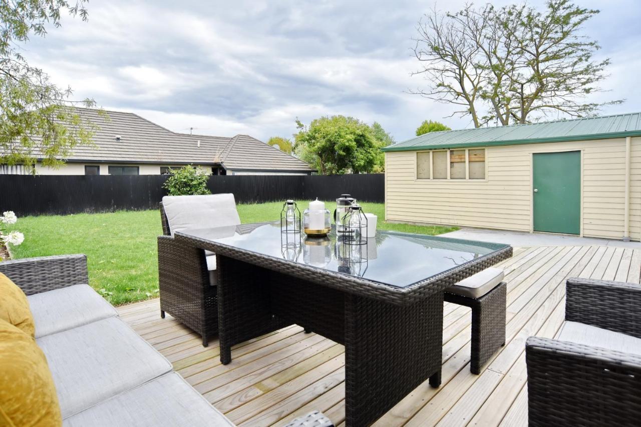 Weston Villa - Christchurch Holiday Homes Экстерьер фото