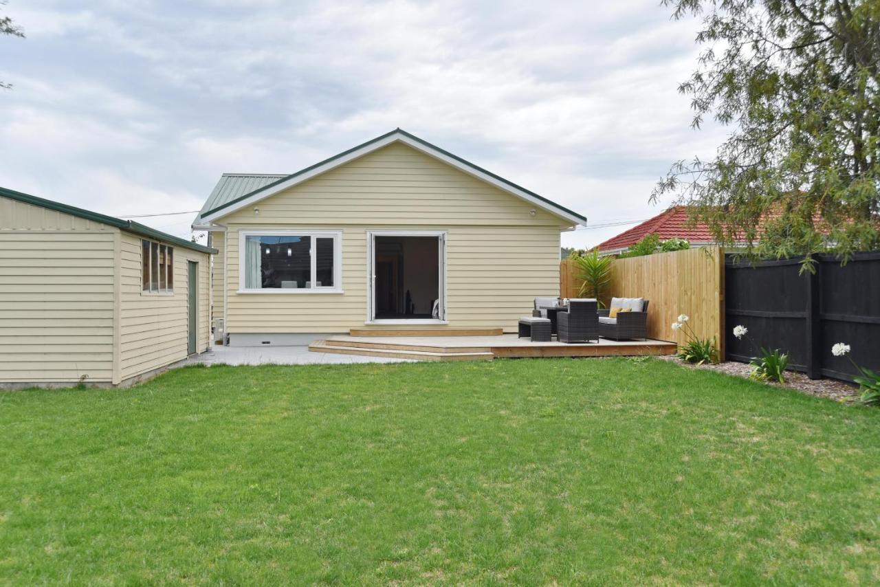 Weston Villa - Christchurch Holiday Homes Экстерьер фото